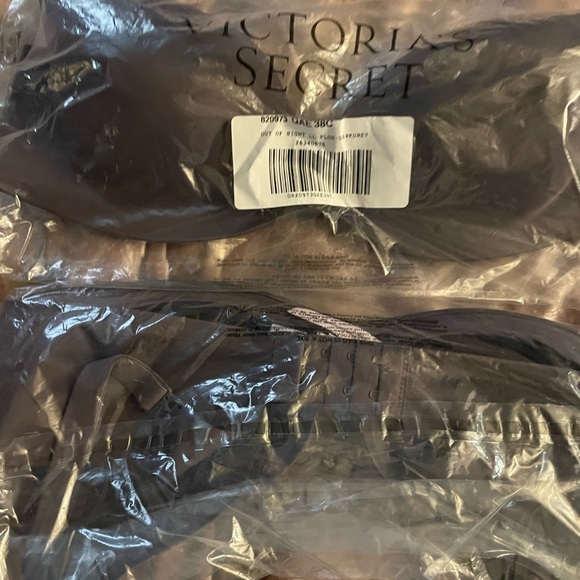 Bra - Picture 3 of 4